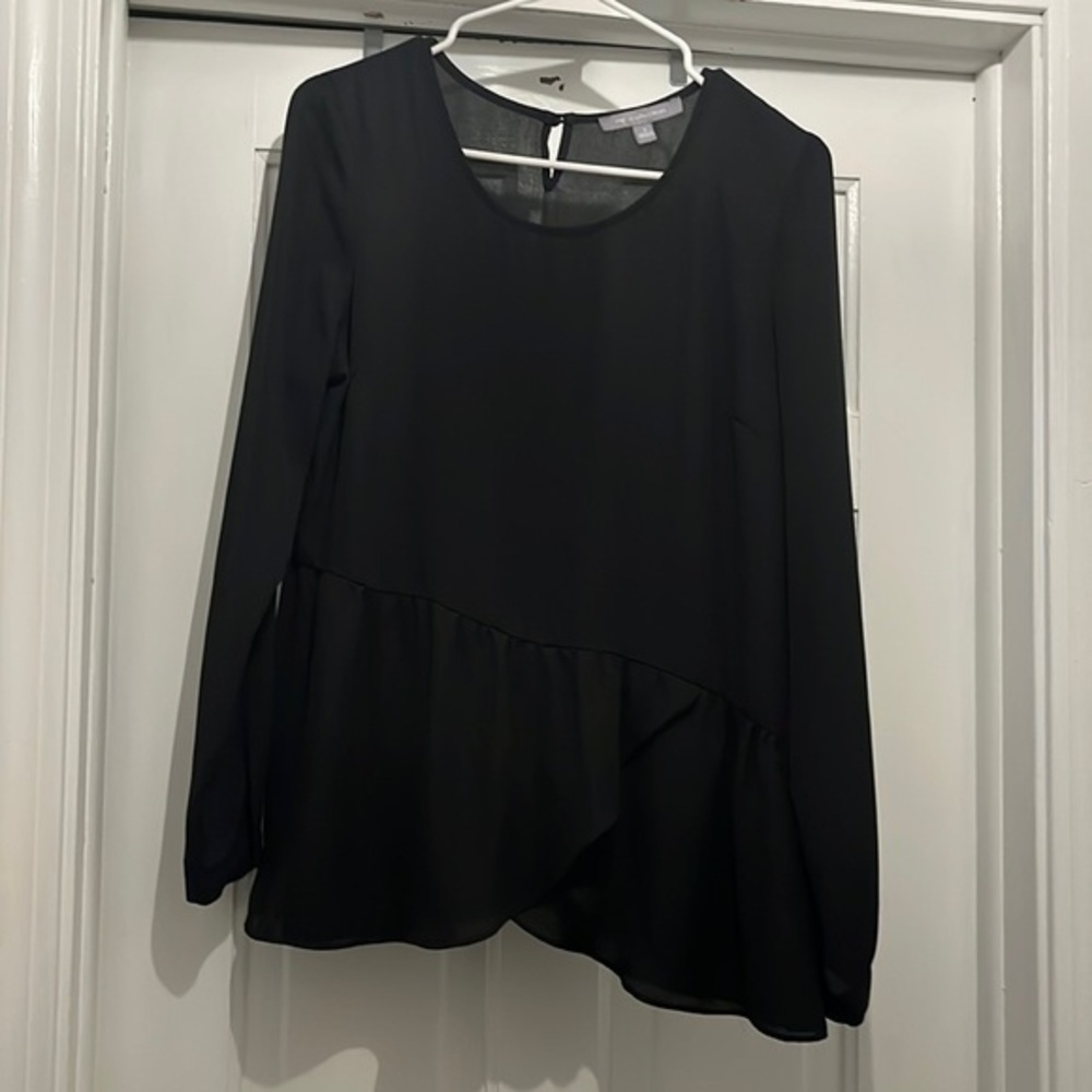 Womens black peplum ruffle bottom blouse size small